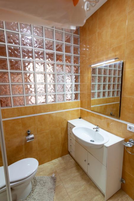 Fernán Gonzalez, 46